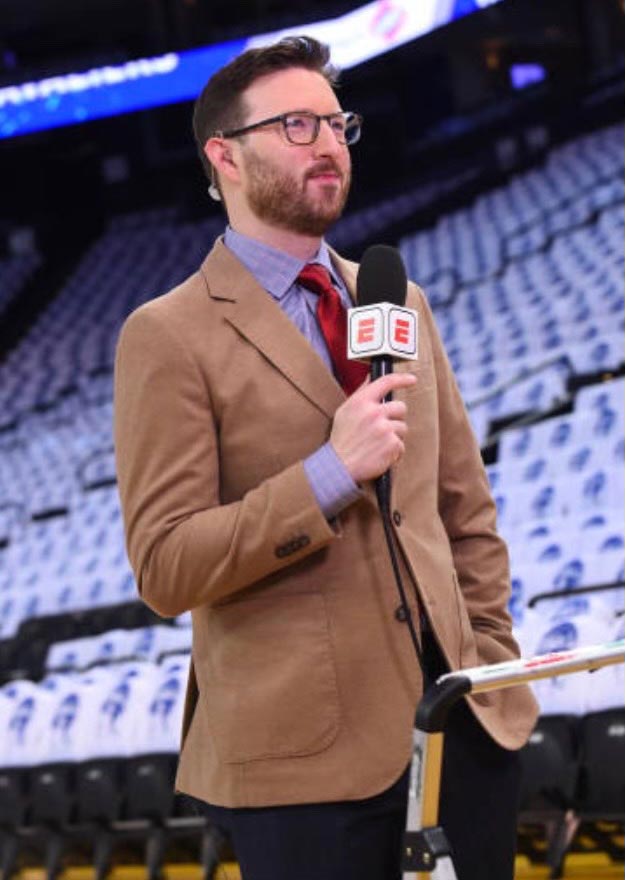 » From student manager to ESPN reporter: alumnus reunites with famed