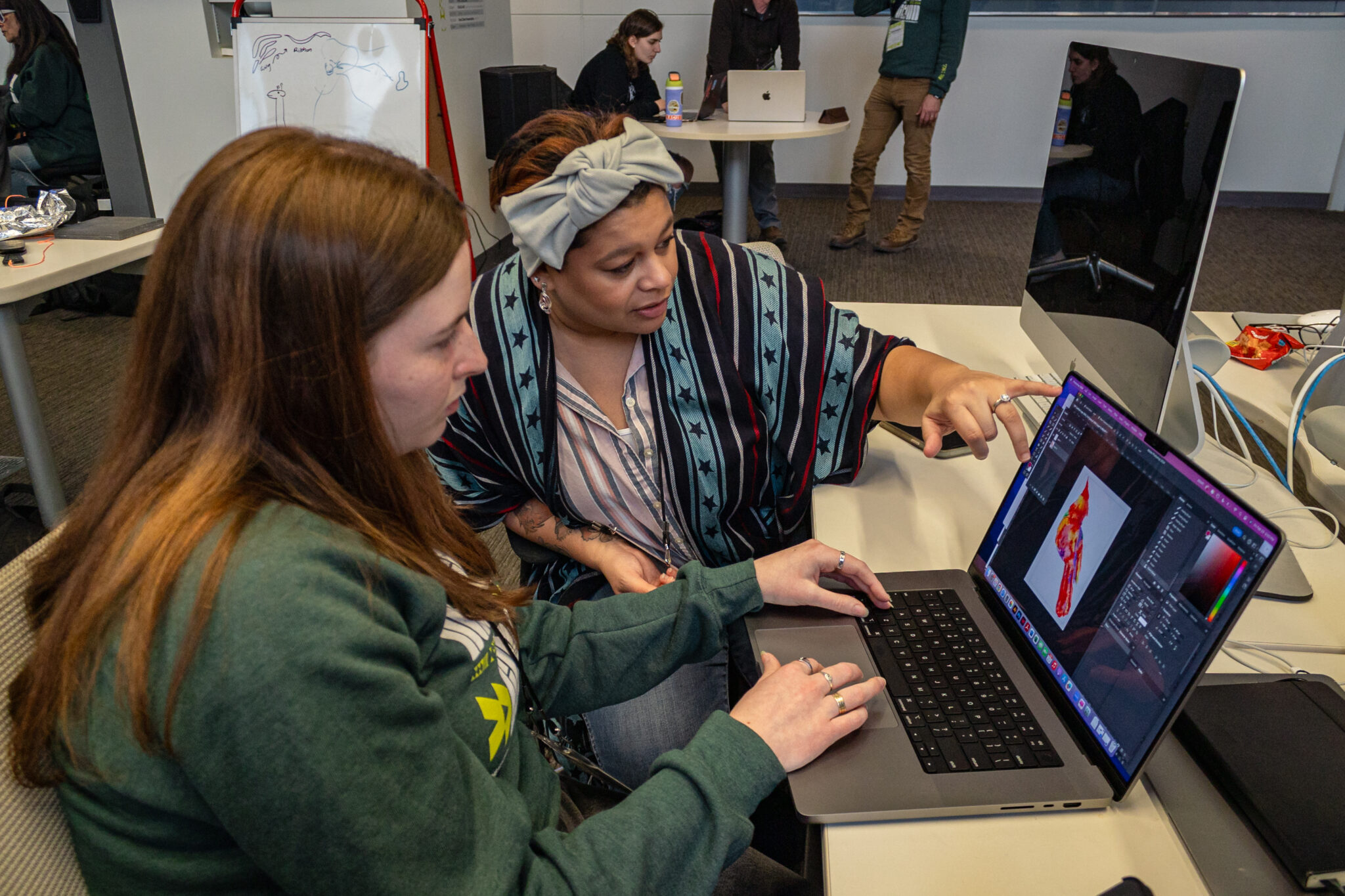 Photo Gallery: Pixels & Print Design Workshop – Newhouse School at ...